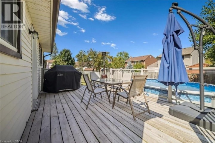 Photo 28 at 9 Inglewood Street, Lynden Hills, Brantford