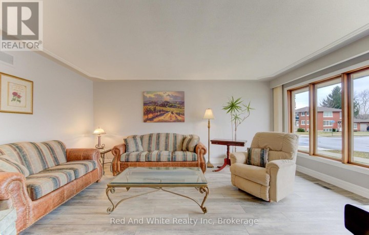 Photo 4 at 449 Greenfield Avenue, Kitchener