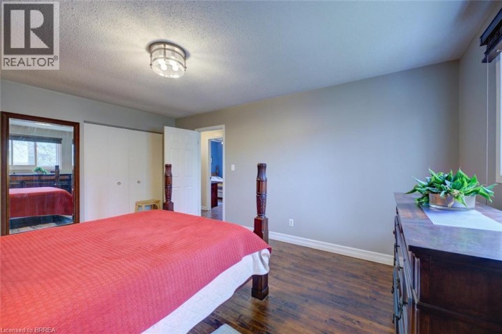 Photo 19 at 31 Coxwell Crescent, Brantwood Park, Brantford