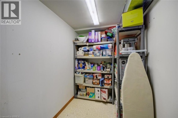 Photo 39 at 31 Coxwell Crescent, Brantwood Park, Brantford