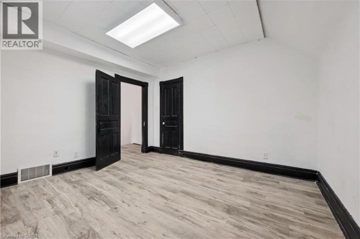 Photo 11 at 496 E King Street, Downtown Kitchener / East Ward, Kitchener