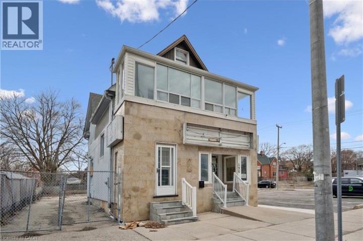 Photo 3 at 496 E King Street, Downtown Kitchener / East Ward, Kitchener