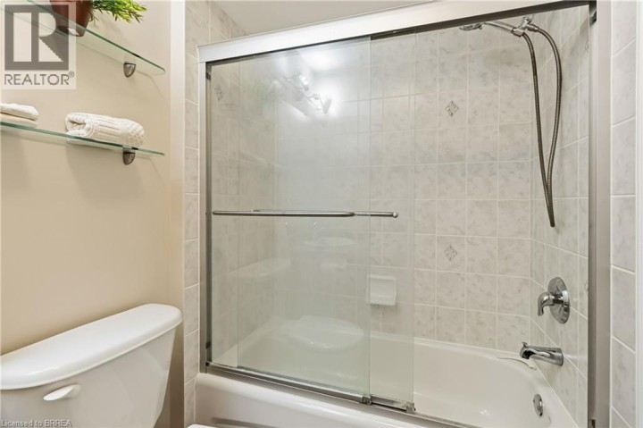 Photo 36 at 156 Osborn Avenue, Empire, Brantford