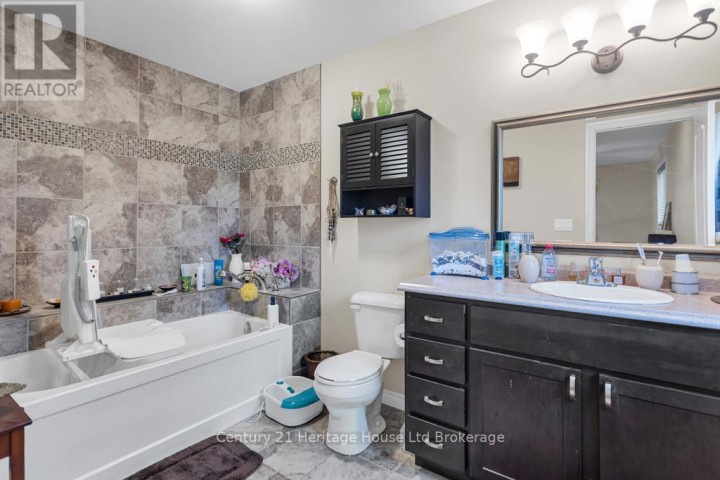 Photo 19 at 69 William Street, Tillsonburg