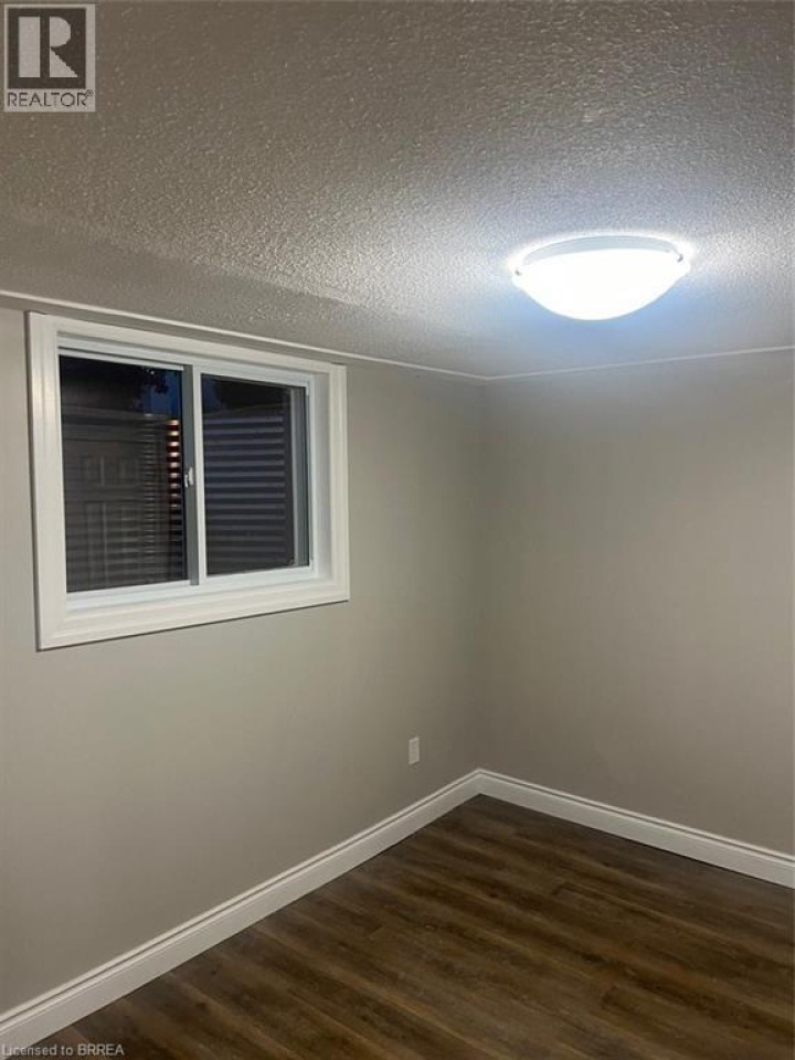 Photo 20 at 54 Debby Crescent, North Park / Wood St., Brantford