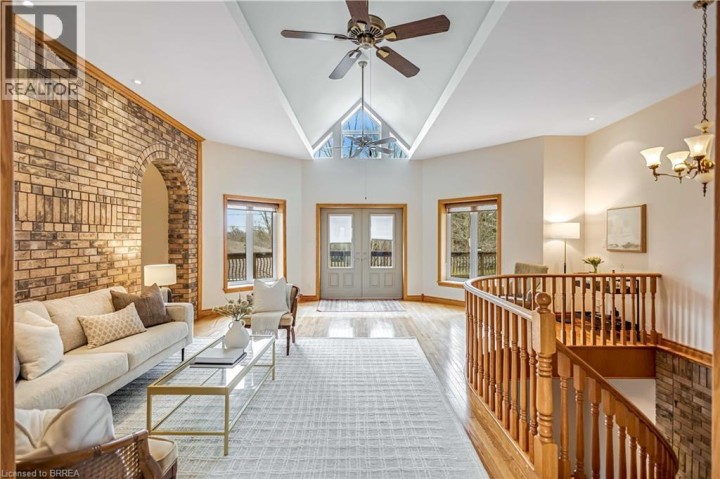 Photo 8 at 103 Tutela Heights Road, Tutela Heights, Brantford