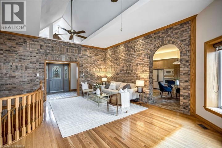 Photo 9 at 103 Tutela Heights Road, Tutela Heights, Brantford