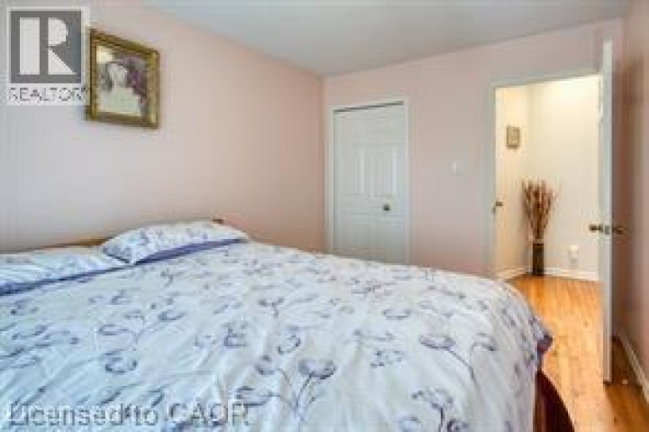 Photo 14 at 23 Westchester Drive, Grand River North, Kitchener