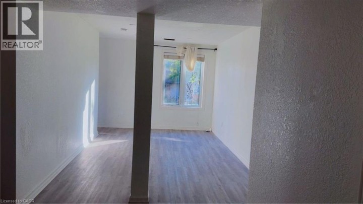 Photo 18 at 23 Westchester Drive, Grand River North, Kitchener