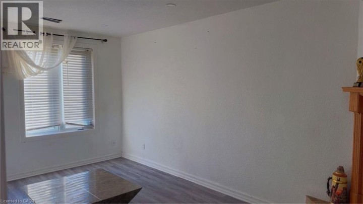 Photo 29 at 23 Westchester Drive, Grand River North, Kitchener