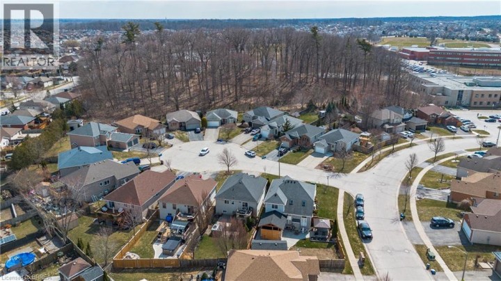 Photo 41 at 3 Oliver Court, Donegal / Mcguiness, Brantford