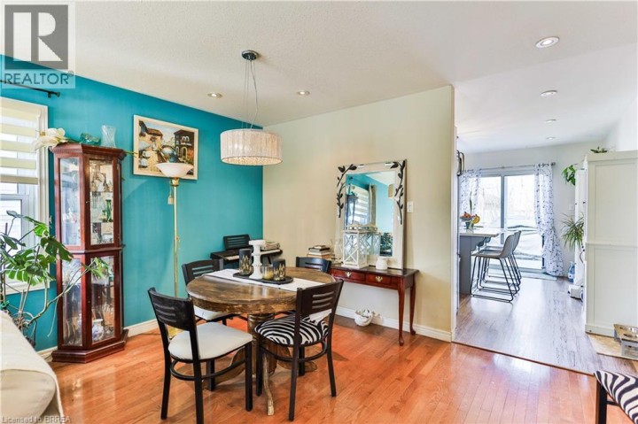 Photo 9 at 3 Oliver Court, Donegal / Mcguiness, Brantford