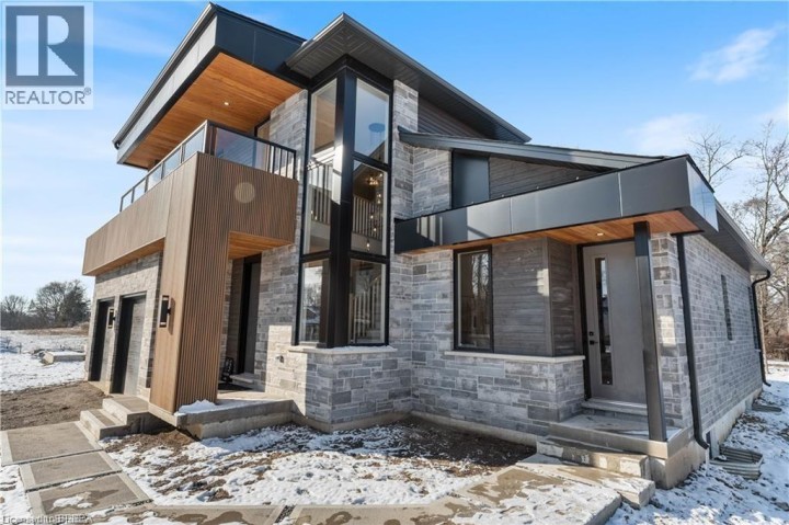 Photo 1 at 159 Parkside Drive, Holmedale, Brantford