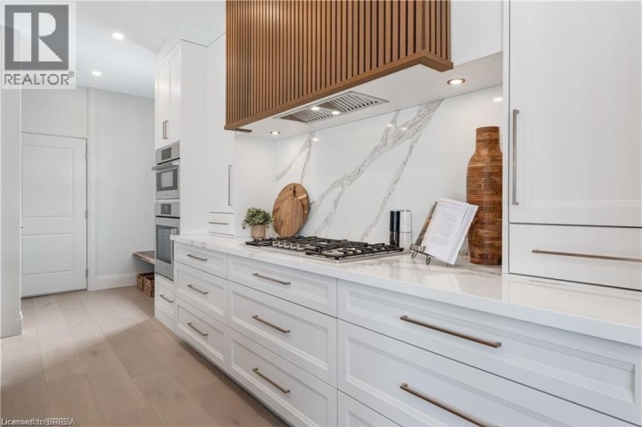 Photo 15 at 159 Parkside Drive, Holmedale, Brantford