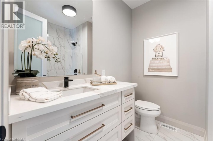 Photo 38 at 159 Parkside Drive, Holmedale, Brantford