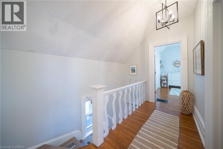 Photo 21 at 35 Murray Street, Victoria / Arthur, Brantford