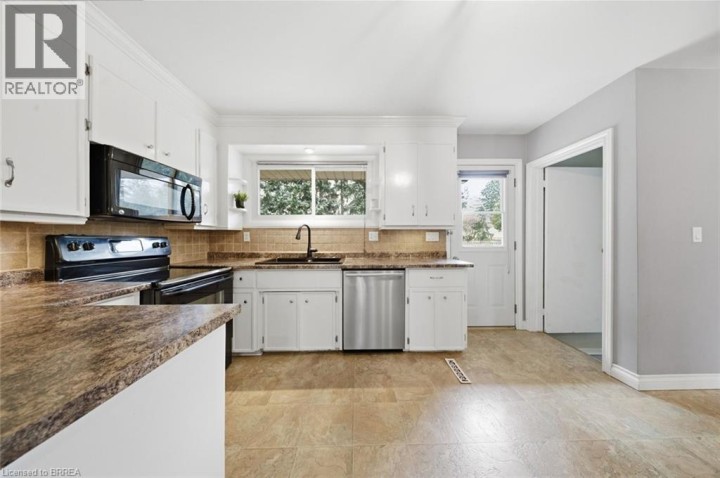 Photo 16 at 12 Stewart Drive, Burford