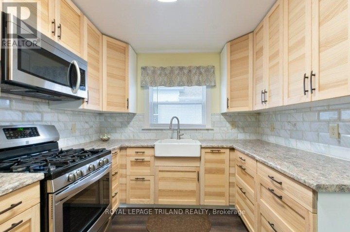 Photo 21 at 21 Mariam Street, St. Thomas