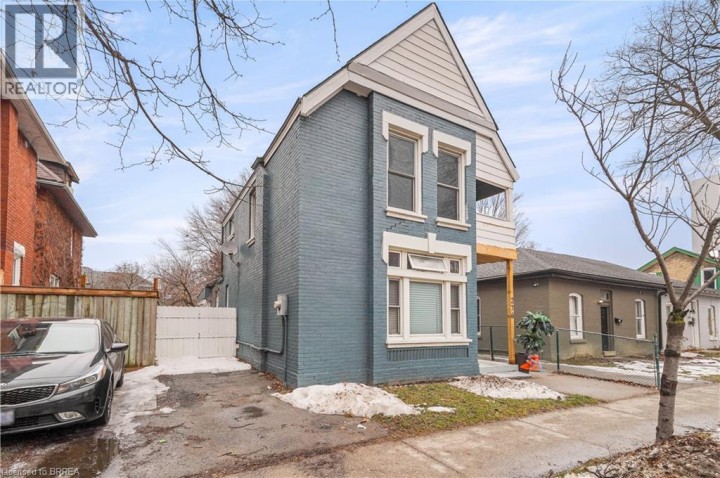 Photo 2 at 276 Dalhousie Street, East Ward, Brantford