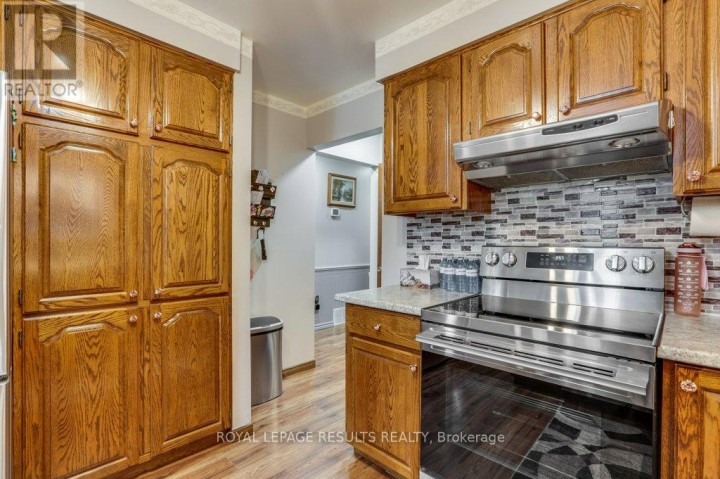 Photo 10 at 9200 Richmond Road, Richmond, Bayham