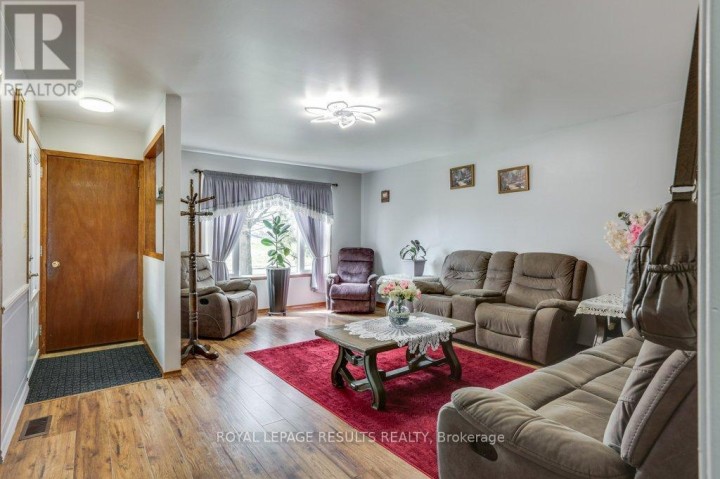 Photo 4 at 9200 Richmond Road, Richmond, Bayham