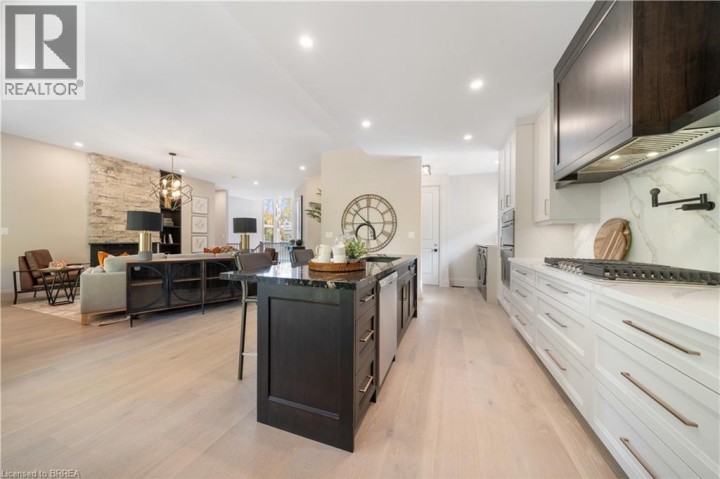 Photo 15 at 163 Parkside Drive, Holmedale, Brantford