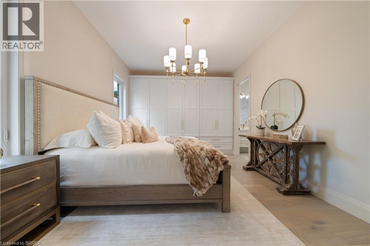 Photo 25 at 163 Parkside Drive, Holmedale, Brantford