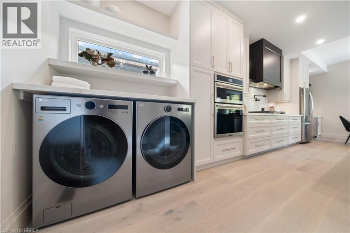 Photo 23 at 163 Parkside Drive, Holmedale, Brantford