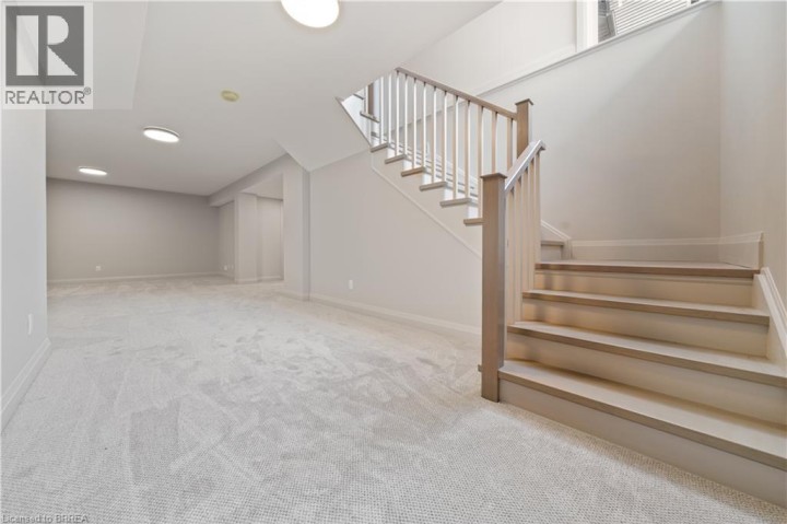 Photo 32 at 163 Parkside Drive, Holmedale, Brantford