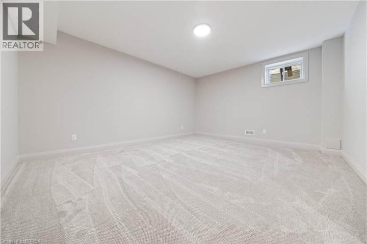 Photo 37 at 163 Parkside Drive, Holmedale, Brantford