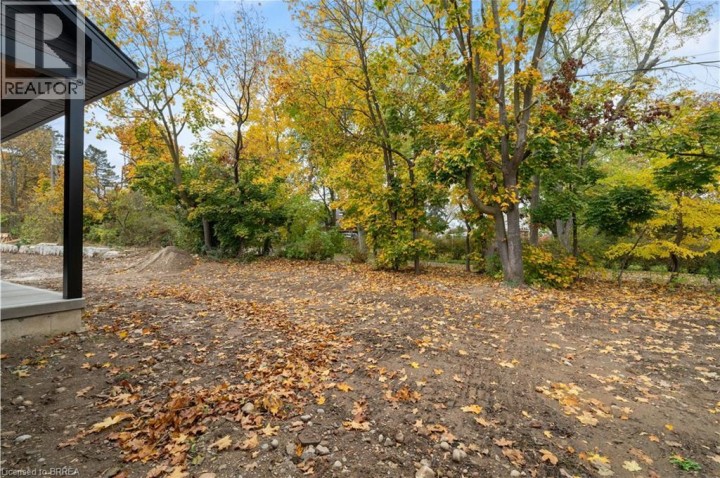 Photo 42 at 163 Parkside Drive, Holmedale, Brantford