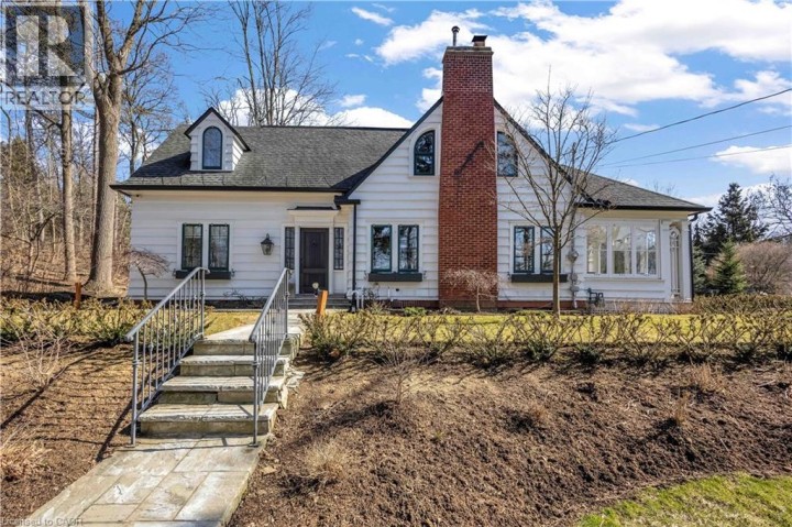 Photo 4 at 514 E Wilson Street, Ancaster Heights / Mohawk Meadows / Maywood, Ancaster