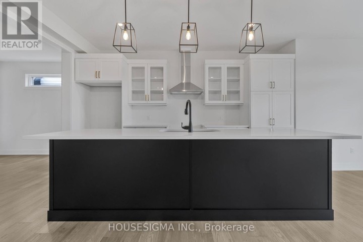 Photo 13 at 36 Kelly Drive, Ingersoll (Thamesford), Ingersoll