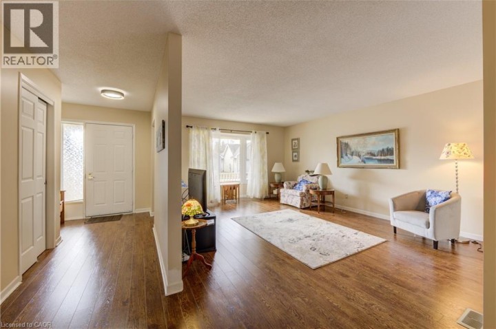 Photo 16 at 20 Edwin Crescent, Tillsonburg
