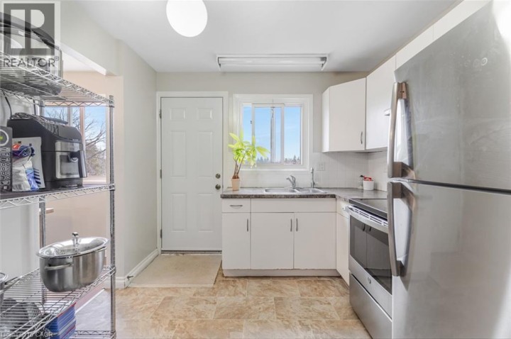 Photo 13 at 23 - 25 Upper Canada Drive, Pioneer Park / Doon / Wyldwoods, Kitchener