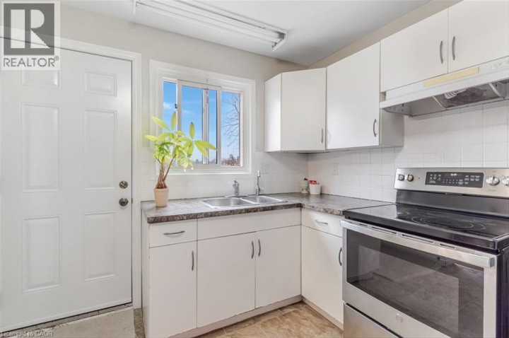 Photo 14 at 23 - 25 Upper Canada Drive, Pioneer Park / Doon / Wyldwoods, Kitchener