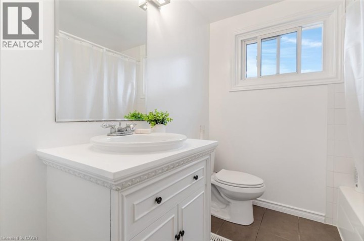 Photo 18 at 23 - 25 Upper Canada Drive, Pioneer Park / Doon / Wyldwoods, Kitchener