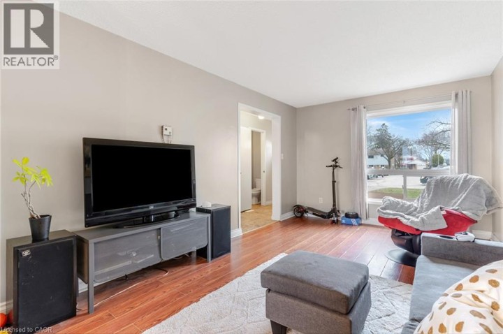 Photo 9 at 23 - 25 Upper Canada Drive, Pioneer Park / Doon / Wyldwoods, Kitchener