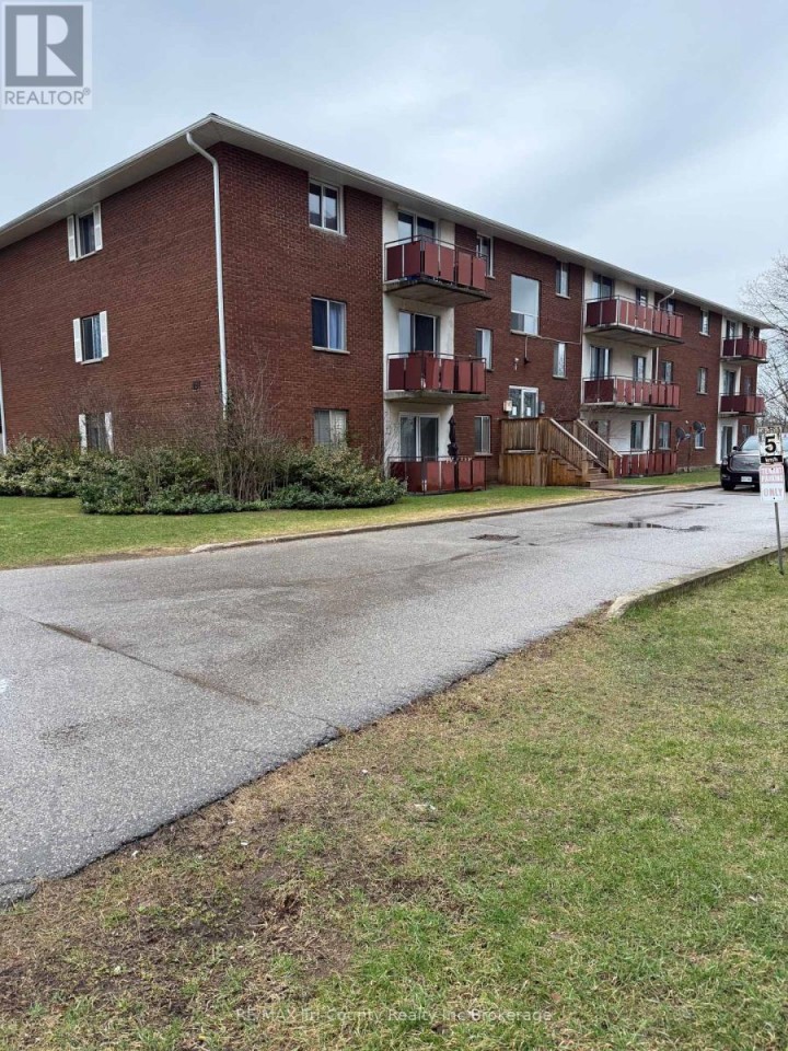 Photo 1 at 302 - 191 Lisgar Avenue, Tillsonburg