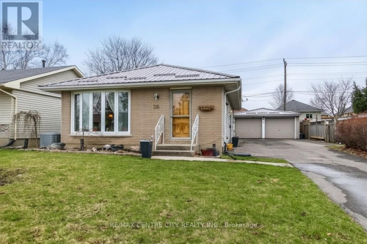 Photo 2 at 26 Manor Road, St. Thomas