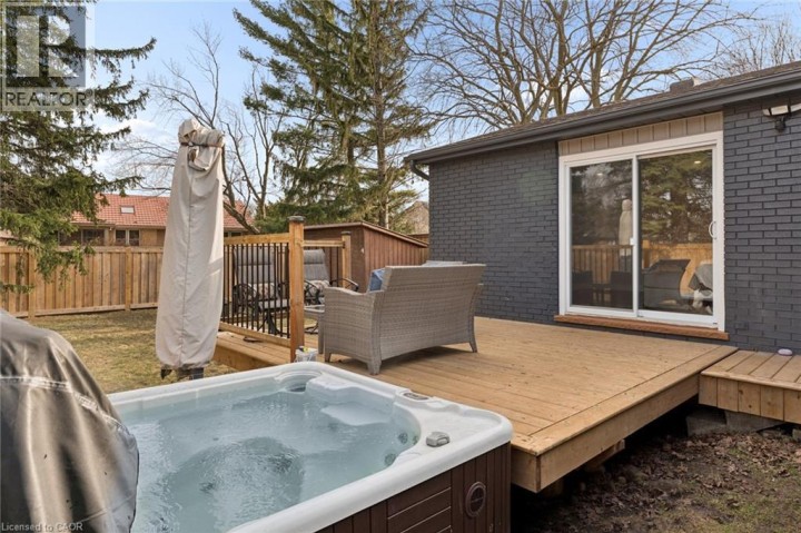 Photo 36 at 137 Donald Street, Heritage Park / Rosemount, Kitchener