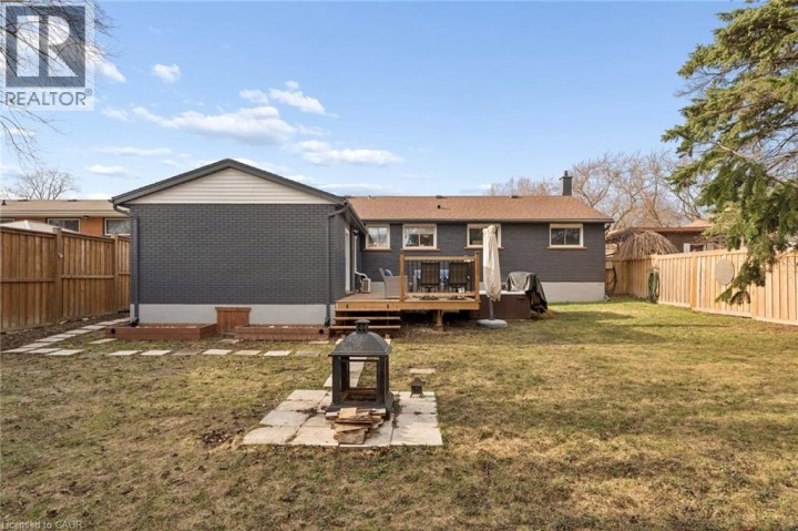 Photo 39 at 137 Donald Street, Heritage Park / Rosemount, Kitchener