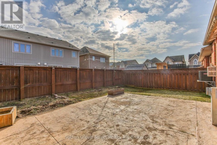 Photo 30 at 504 Baldwin Crescent, Woodstock - North, Woodstock