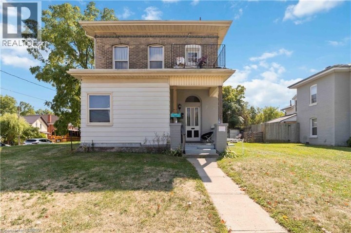 Photo 1 at 22 Park Avenue, Victoria / Arthur, Brantford