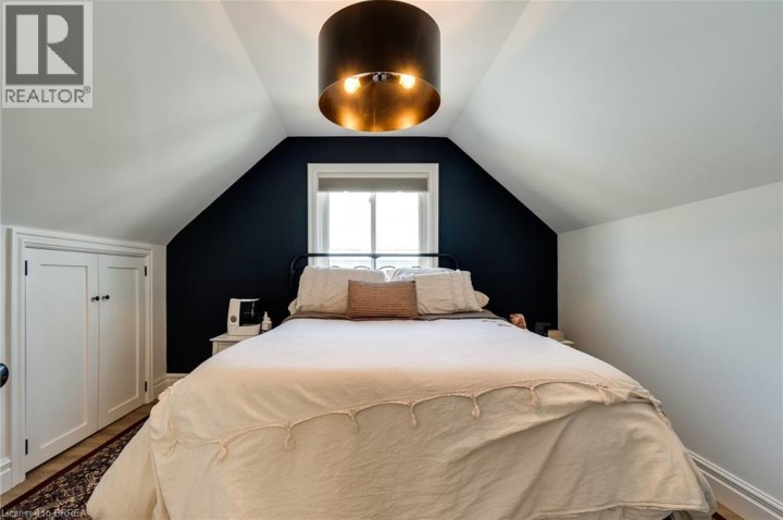 Photo 13 at 17 Drummond Street, Victoria / Arthur, Brantford