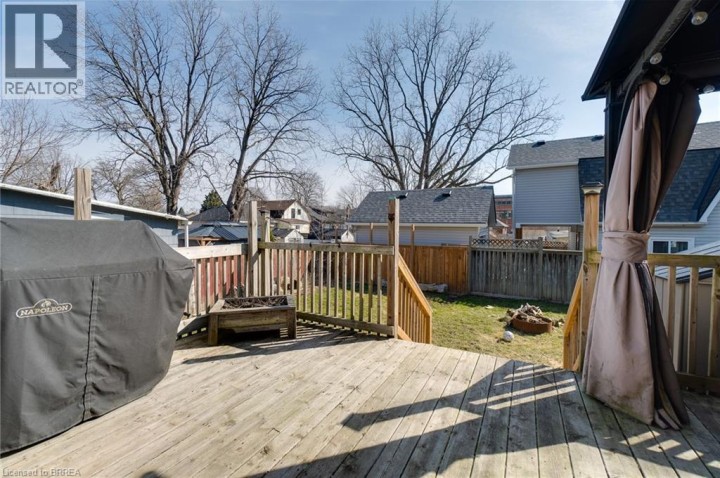 Photo 19 at 17 Drummond Street, Victoria / Arthur, Brantford