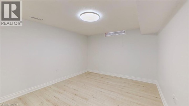Photo 12 at 133 Wake Robin Drive, Laurentian Hills / Country Hills W, Kitchener