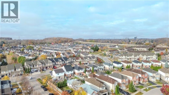 Photo 32 at 133 Wake Robin Drive, Laurentian Hills / Country Hills W, Kitchener