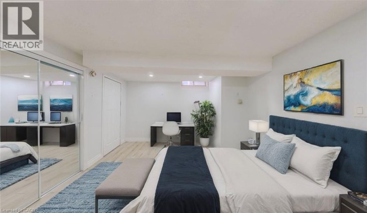 Photo 6 at 133 Wake Robin Drive, Laurentian Hills / Country Hills W, Kitchener