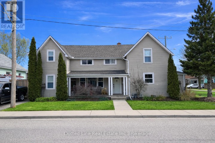 Photo 1 at 19 Wolf Street, Tillsonburg